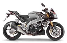 Новые мотоциклы Aprilia Tuono V4 1100 RR 2015