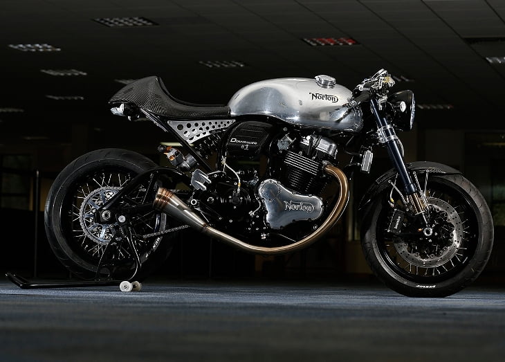 Британский моц Norton Domiracer