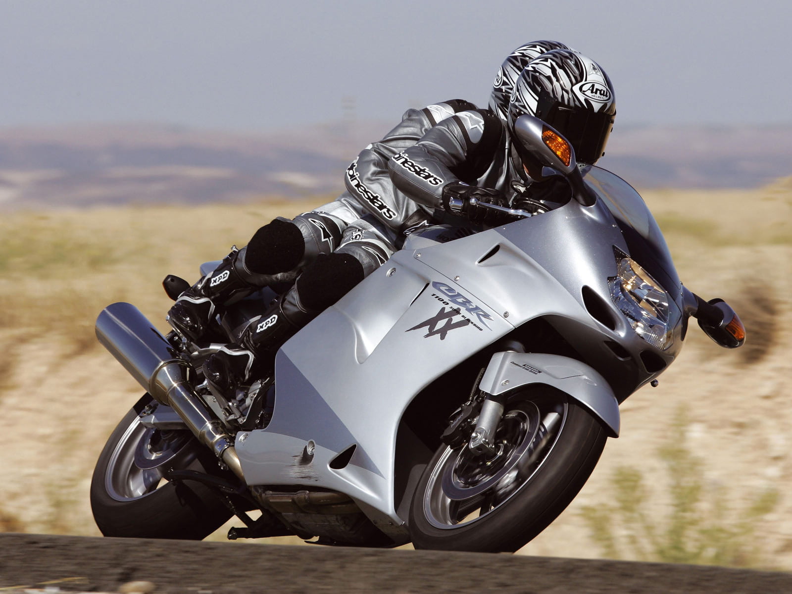 Honda CBR1100XX 