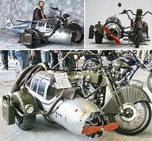 Необычный мото с коляской-самолётом